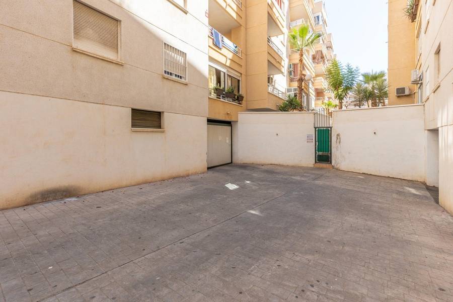 Sale - Apartment - Estacion de autobuses - Torrevieja