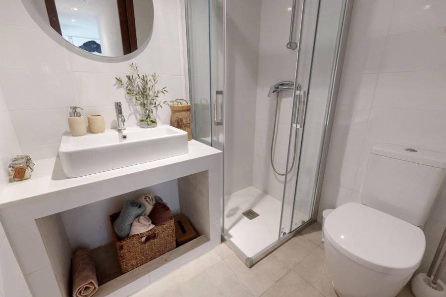 Venta - Chalet - Aguas Nuevas - Torrevieja
