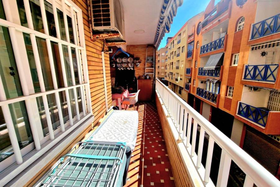 Sale - Apartment - Playa del cura - Torrevieja