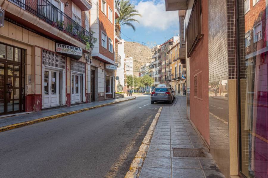 Vente - Local commercial - Zona Centro - Orihuela