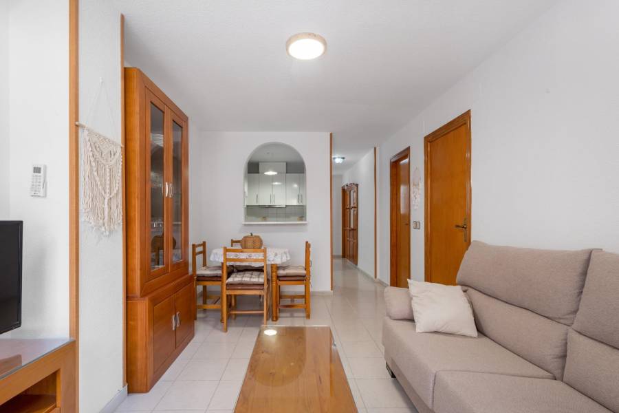 Sale - Apartment - Playa de los locos - Torrevieja