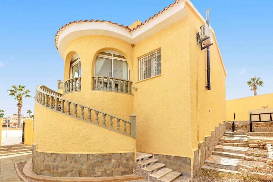 Vente - Villa - La  Marquesa Golf  - Ciudad quesada