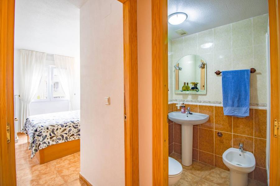 Sale - Apartment - Nueva Torrevieja - Torrevieja