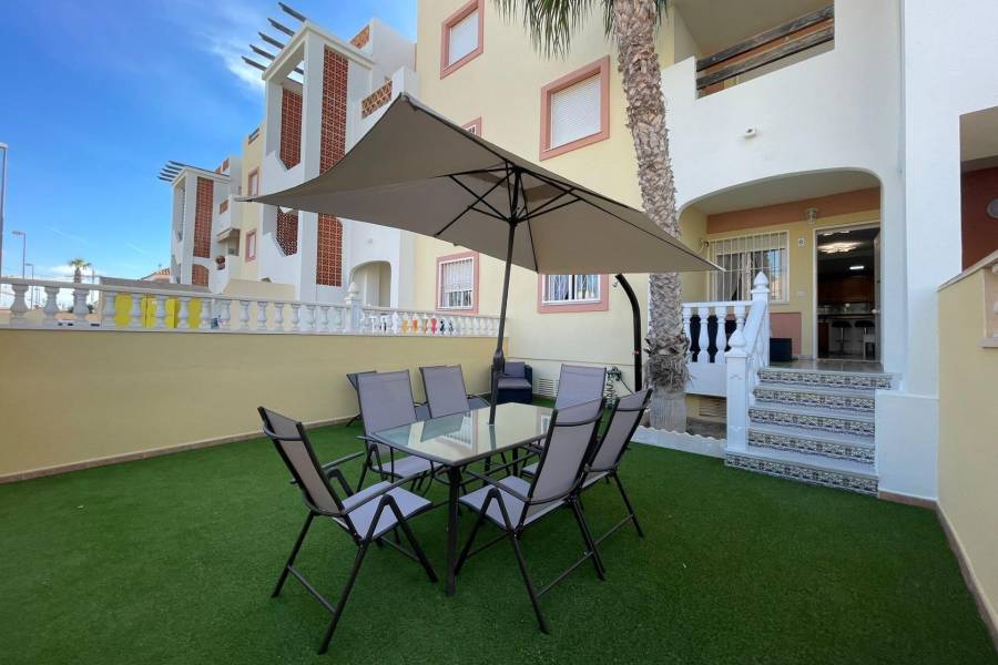 Sale - Ground floor apartment - La Zenia - Orihuela Costa