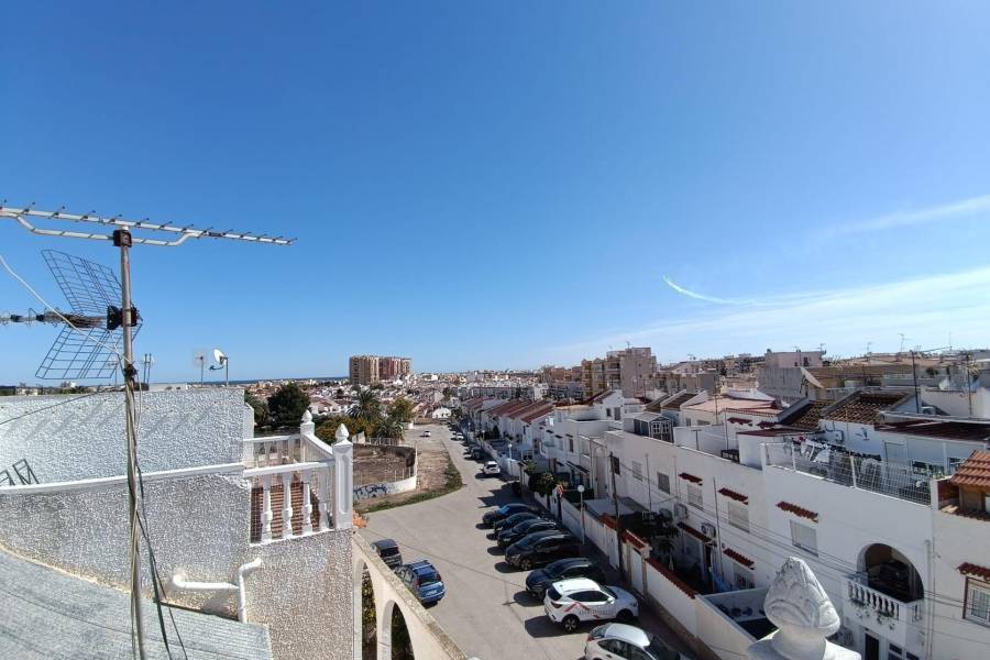 Venta - Adosado - Calas blanca - Torrevieja