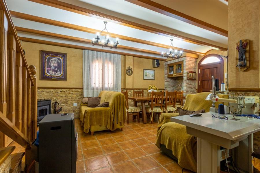 Sale - House - El Escorratel - Orihuela