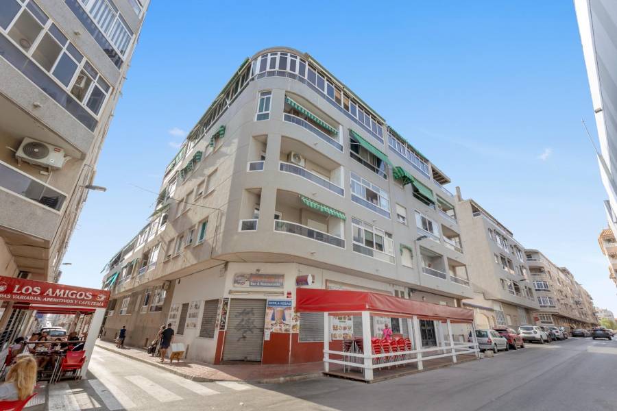 Venta - Apartamento - Estacion de autobuses - Torrevieja