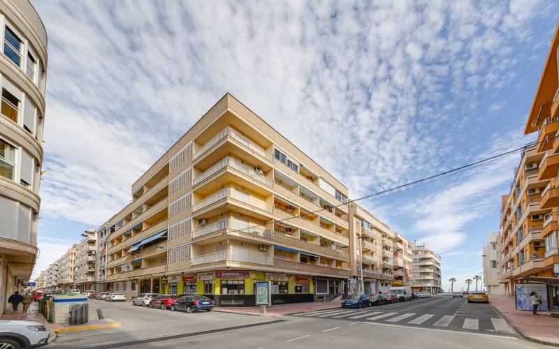 Apartamento - Venta - Playa del cura - Torrevieja