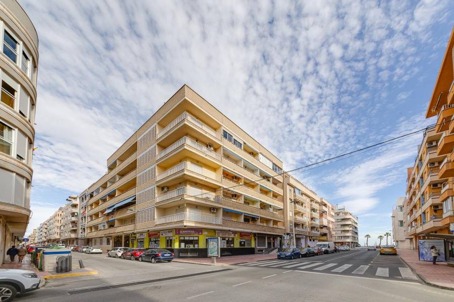 Sale - Apartment - Playa del cura - Torrevieja