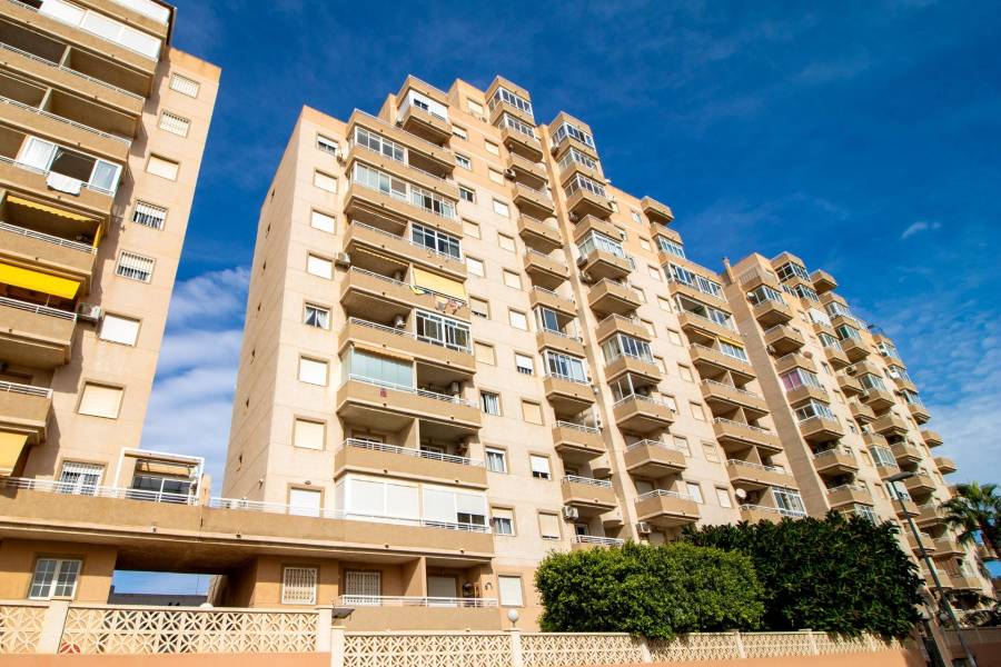 Sale - Apartment - Nueva Torrevieja - Torrevieja