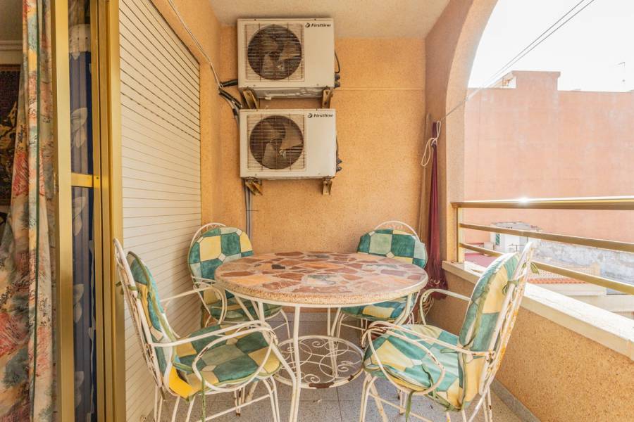 Sale - Apartment - La Mata - Torrevieja