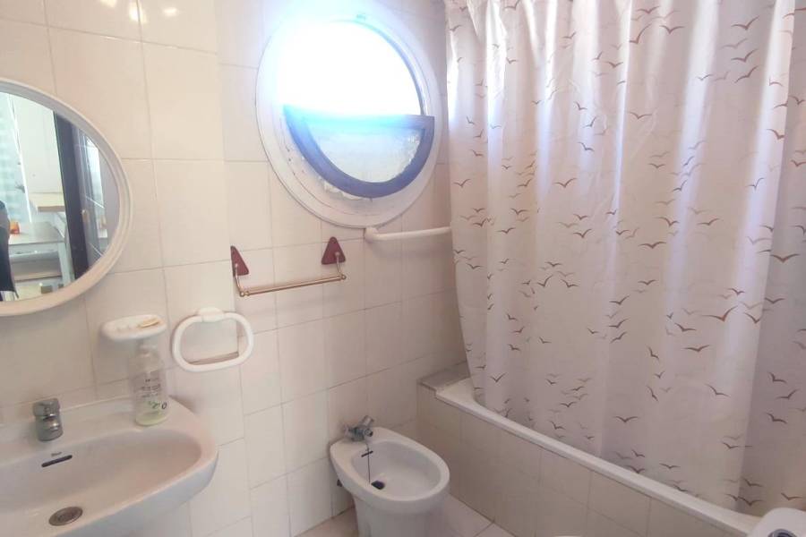 Sale - Bungalow Top Floor - Nueva Torrevieja - Torrevieja