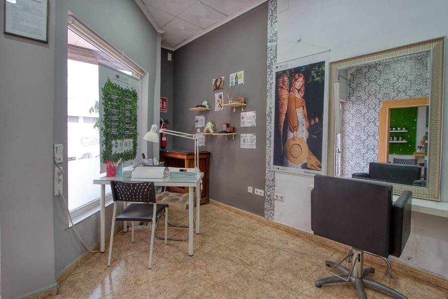 Venta - Local comercial - La Mata - Torrevieja