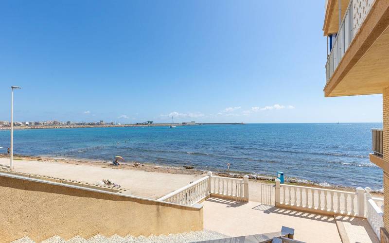 Piso - Venta - Playa de los Naufragos - Torrevieja