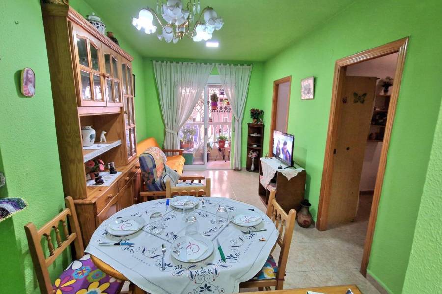 Sale - Apartment - Centro - Torrevieja