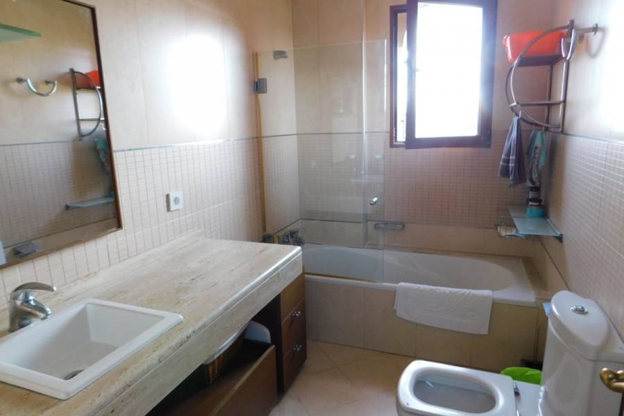 Vente - Villa de Luxe - Nueva Torrevieja - Torrevieja