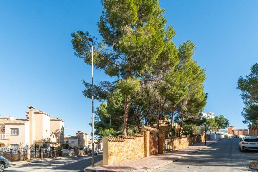 Venta - Chalet - Villamartin - Orihuela Costa