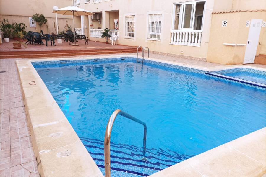 Sale - Apartment - Playa de los locos - Torrevieja