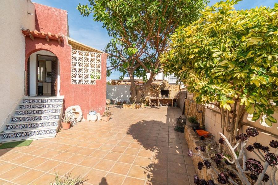 Sale - Single family house - Punta Prima - Orihuela Costa