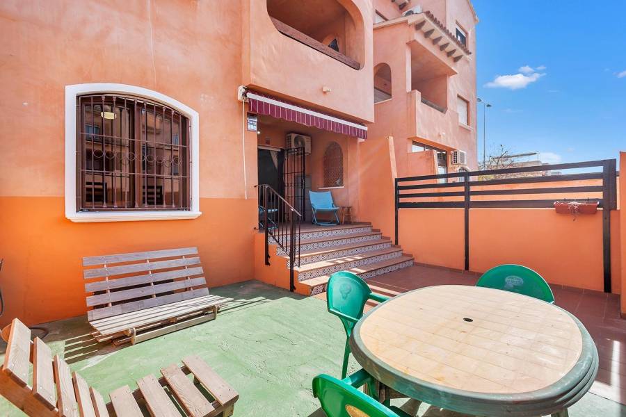 Vente - Bungalow Étage Bas - Torrejón - Torrevieja