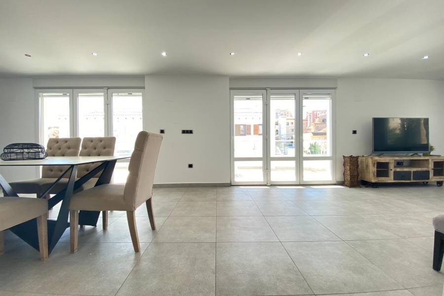 Venta - Villa de Lujo - Aldea del mar - Torrevieja