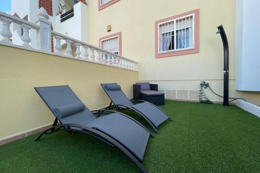 Sale - Ground floor apartment - La Zenia - Orihuela Costa