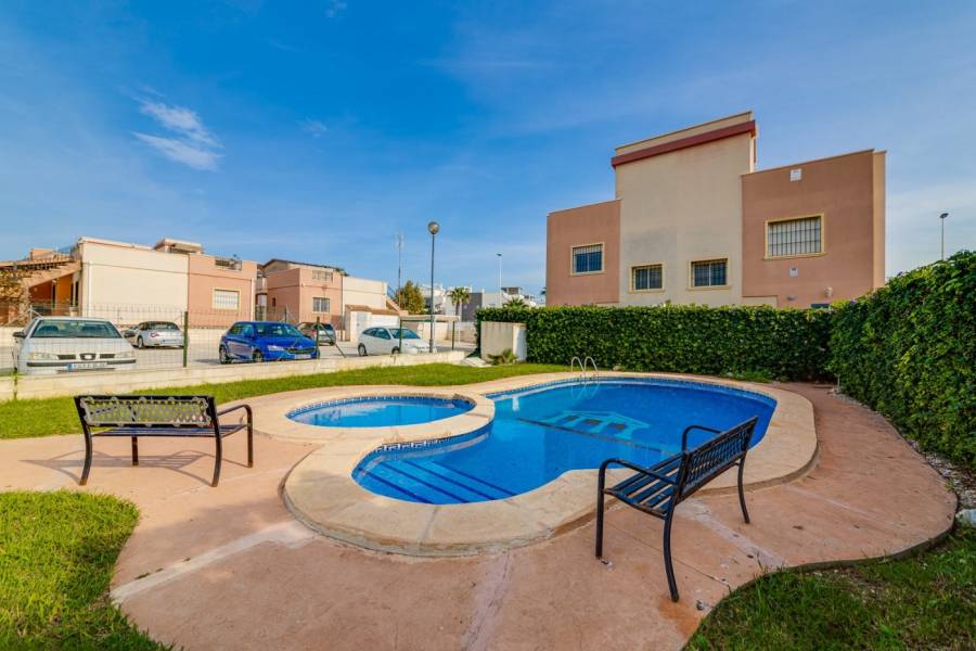 Vente - Maison individuelle - Aguas nuevas 1 - Torrevieja