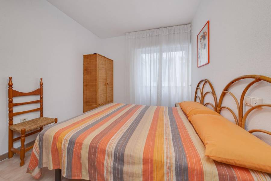 Sale - Apartment - Playa de los locos - Torrevieja