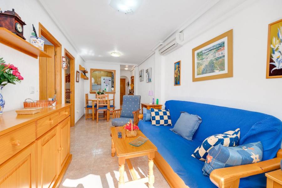 Sale - Apartment - Playa de los locos - Torrevieja