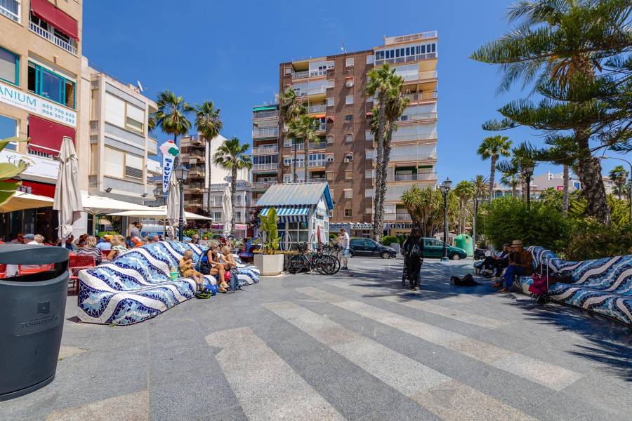 Sale - Apartment - Centro - Torrevieja