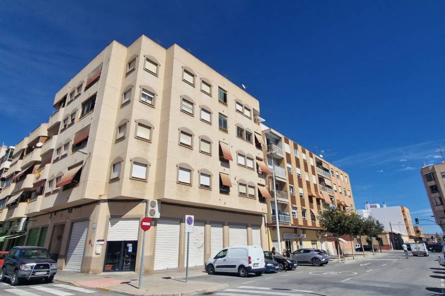 Apartamento - Venta - Centro - Torrellano