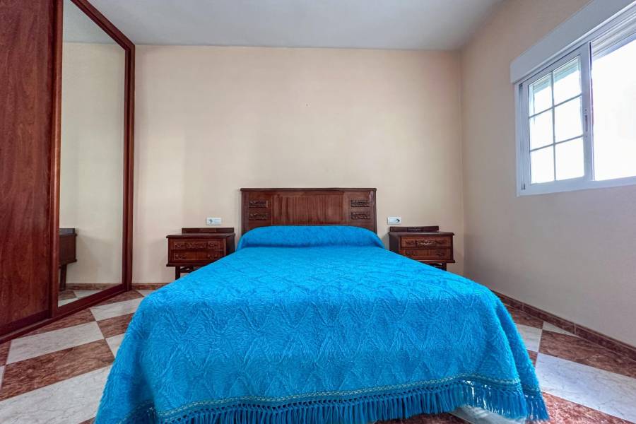 Vente - Appartement de ville - Plaza de toros - Almeria