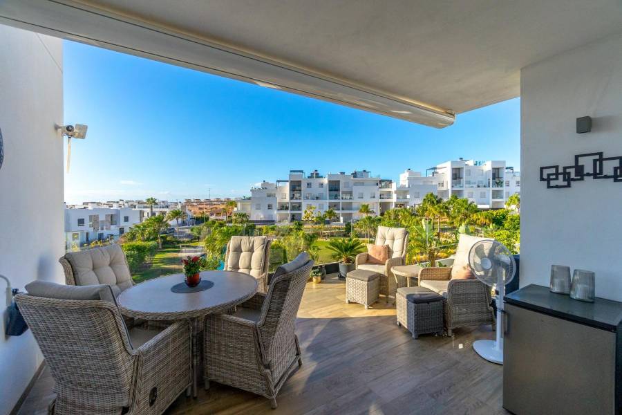 Apartment - Sale - Los altos - Torrevieja