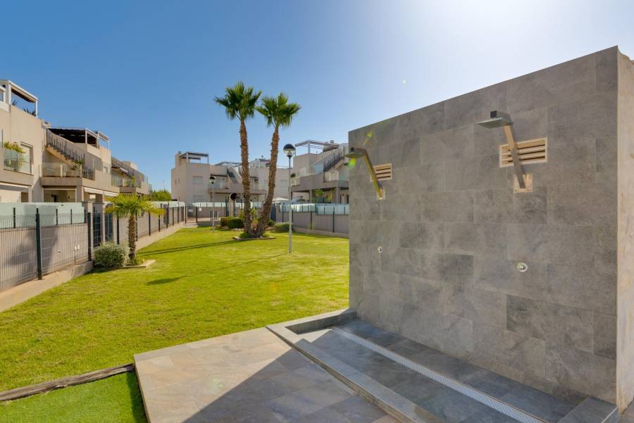 Sale - Bungalow - Sector 25 - Torrevieja