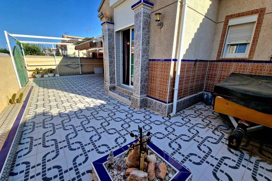 Venta - Chalet - Torreta florida - Torrevieja