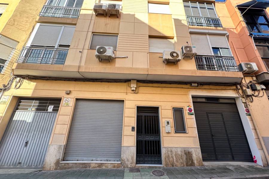 Vente - Appartement de ville - Plaza de toros - Almeria