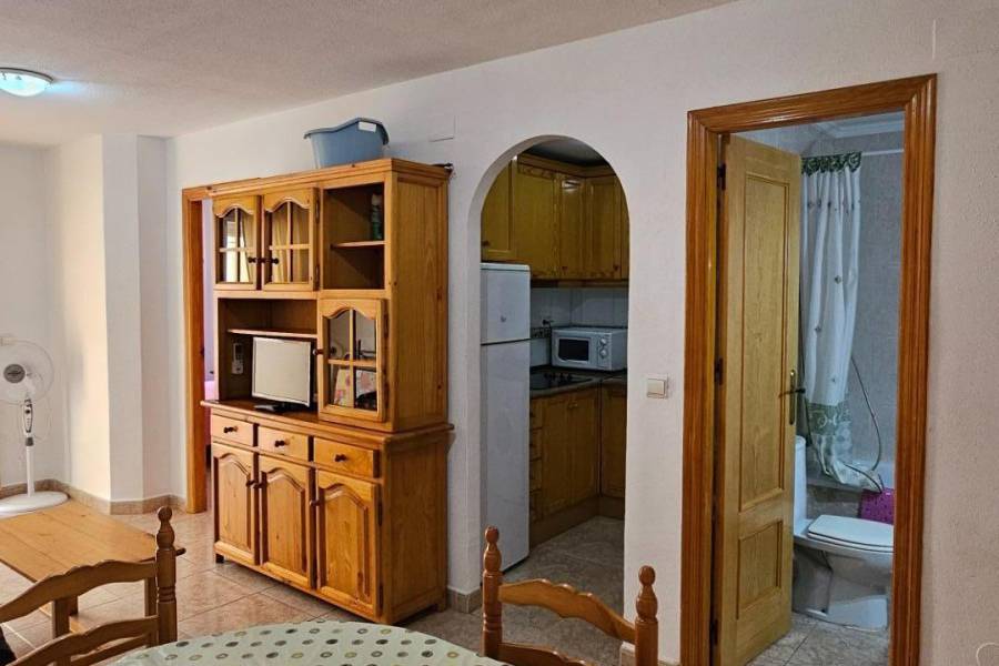 Venta - Planta baja - Centro - Torrevieja