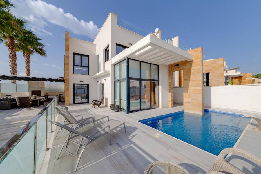 Villa - Venta - Lomas de Cabo Roig - Orihuela Costa
