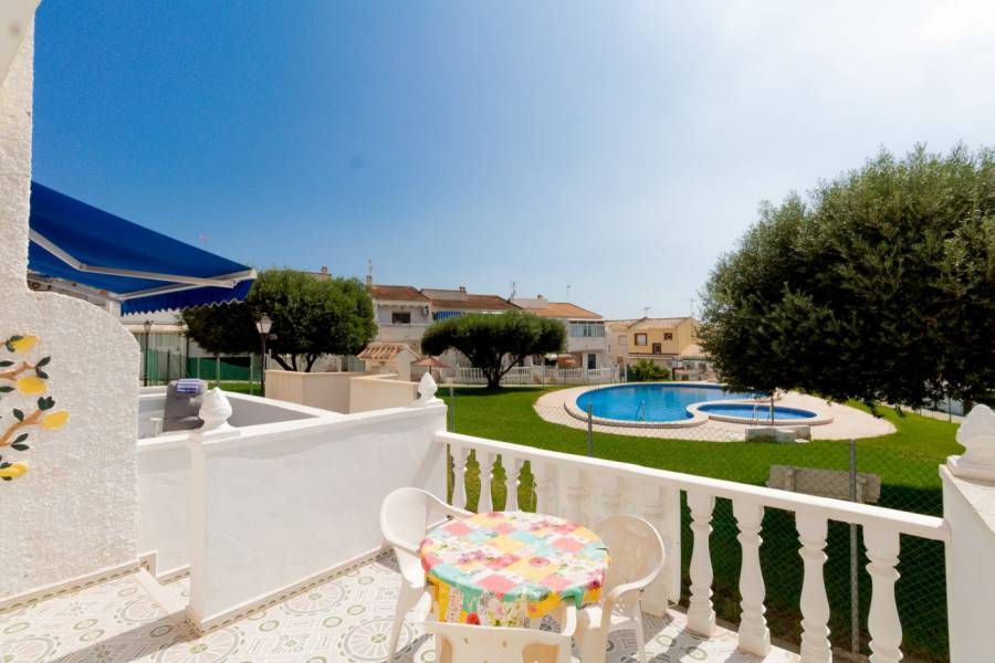 Sale - Bungalow Ground Floor - La Florida - Orihuela Costa