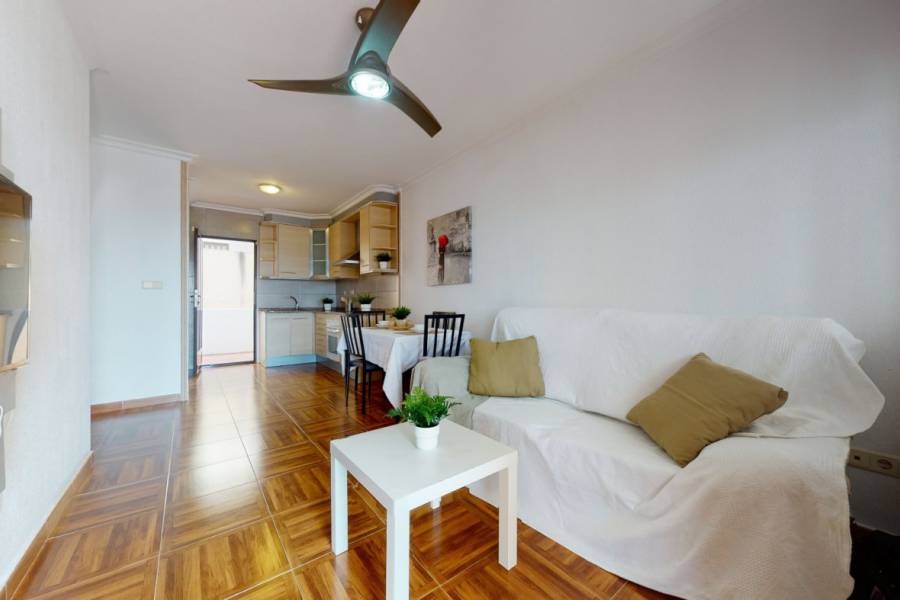 Vente - Rez-de-chaussée - Aguas nuevas 2 - Torrevieja