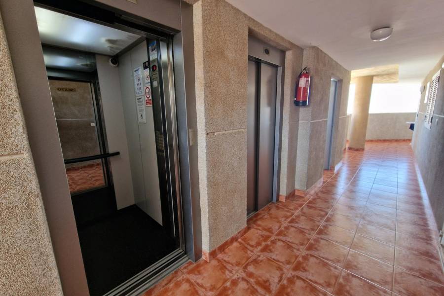 Venta - Apartamento - Calas blanca - Torrevieja