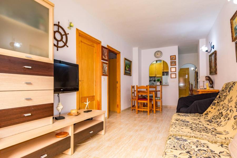 Venta - Apartamento - Estacion de autobuses - Torrevieja