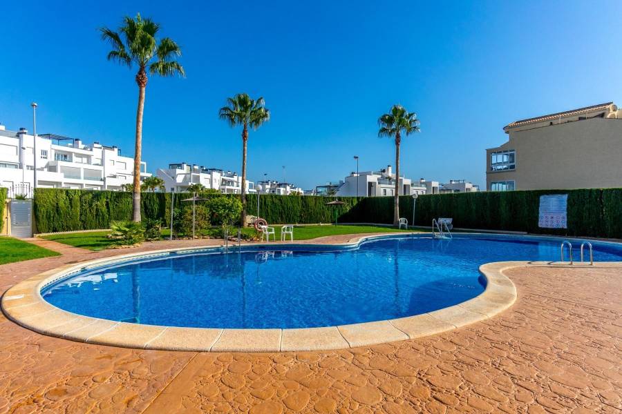 Venta - Ático - Urbanización Perla del Mar - Orihuela