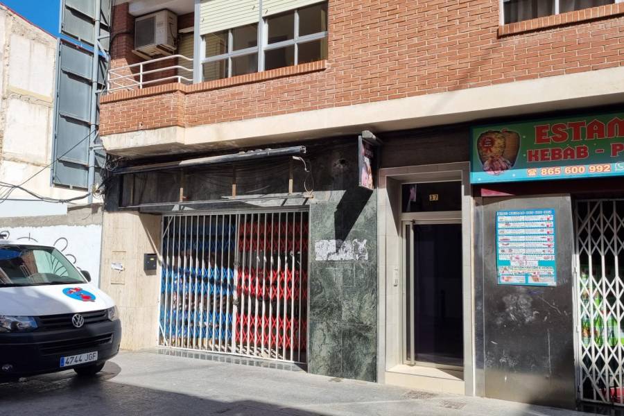 Sale - Business Premise - Zona Centro - Orihuela