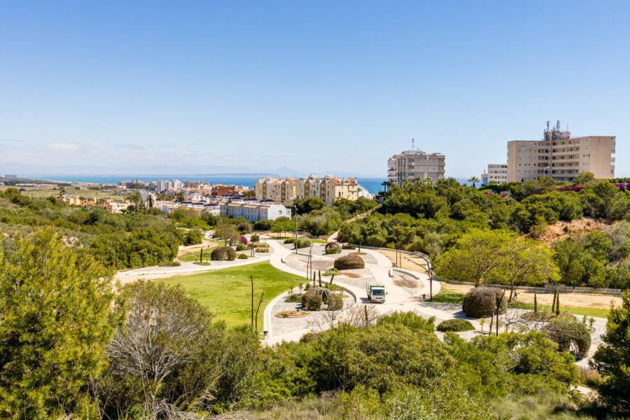 Venta - Bungalow Planta Alta - Aguas nuevas 1 - Torrevieja