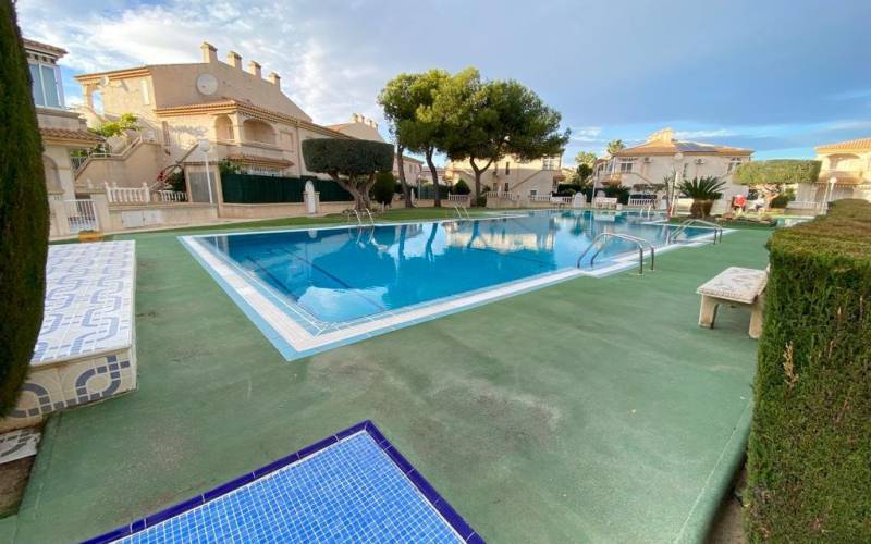 Bungalow Planta Alta - Sale - Aguas nuevas 1 - Torrevieja