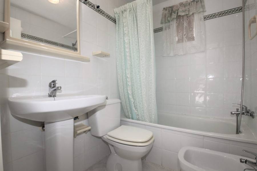 Venta - Bungalow Planta Alta - Carrefour - Torrevieja