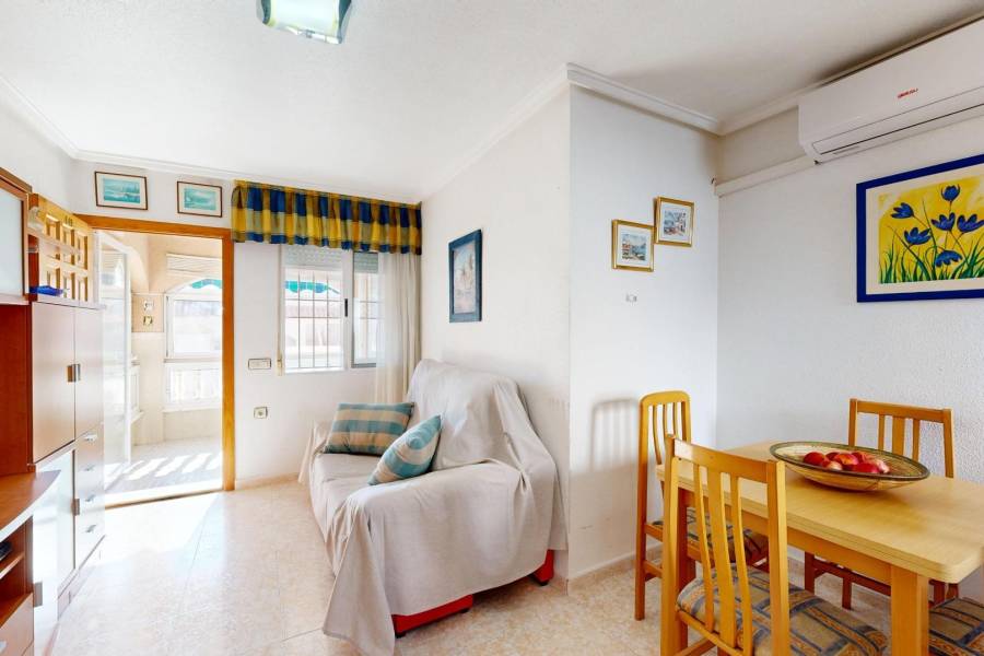 Venta - Bungalow - Los balcones - Torrevieja