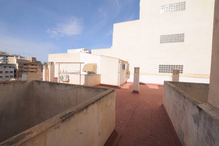 Sale - Flat - Centro - Torrevieja