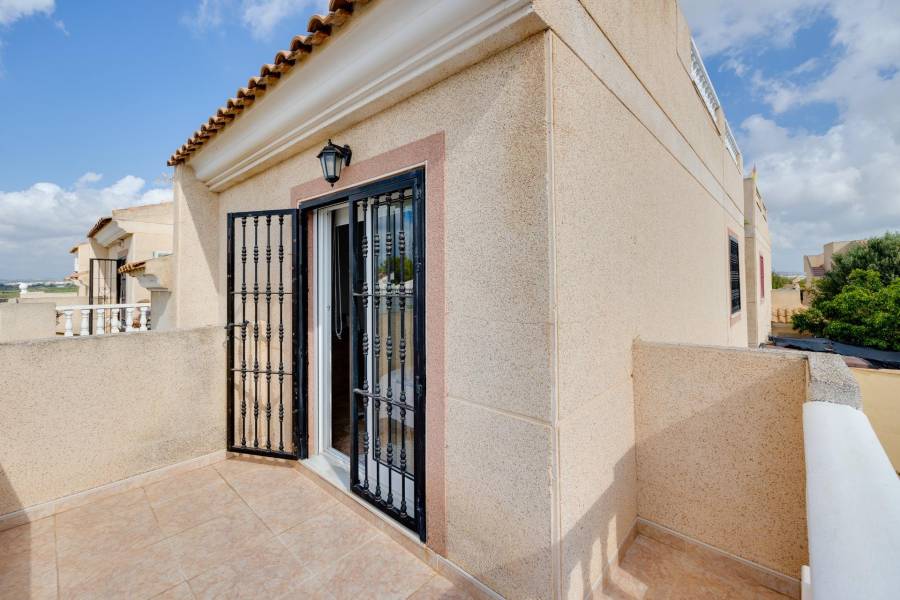 Sale - Single family house - San luis - Torrevieja